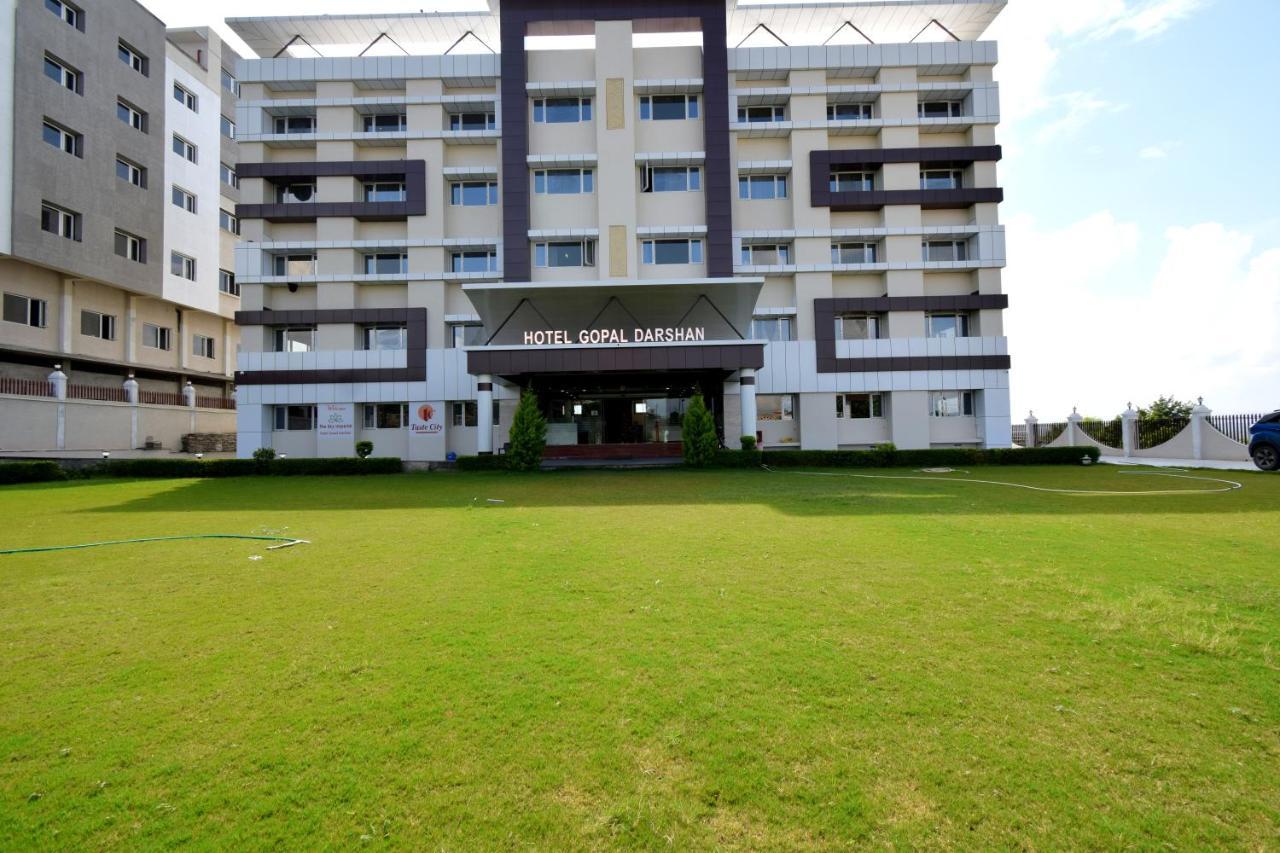 The Sky Imperial- Hotel Gopal Darshan Nāthdwāra Екстериор снимка