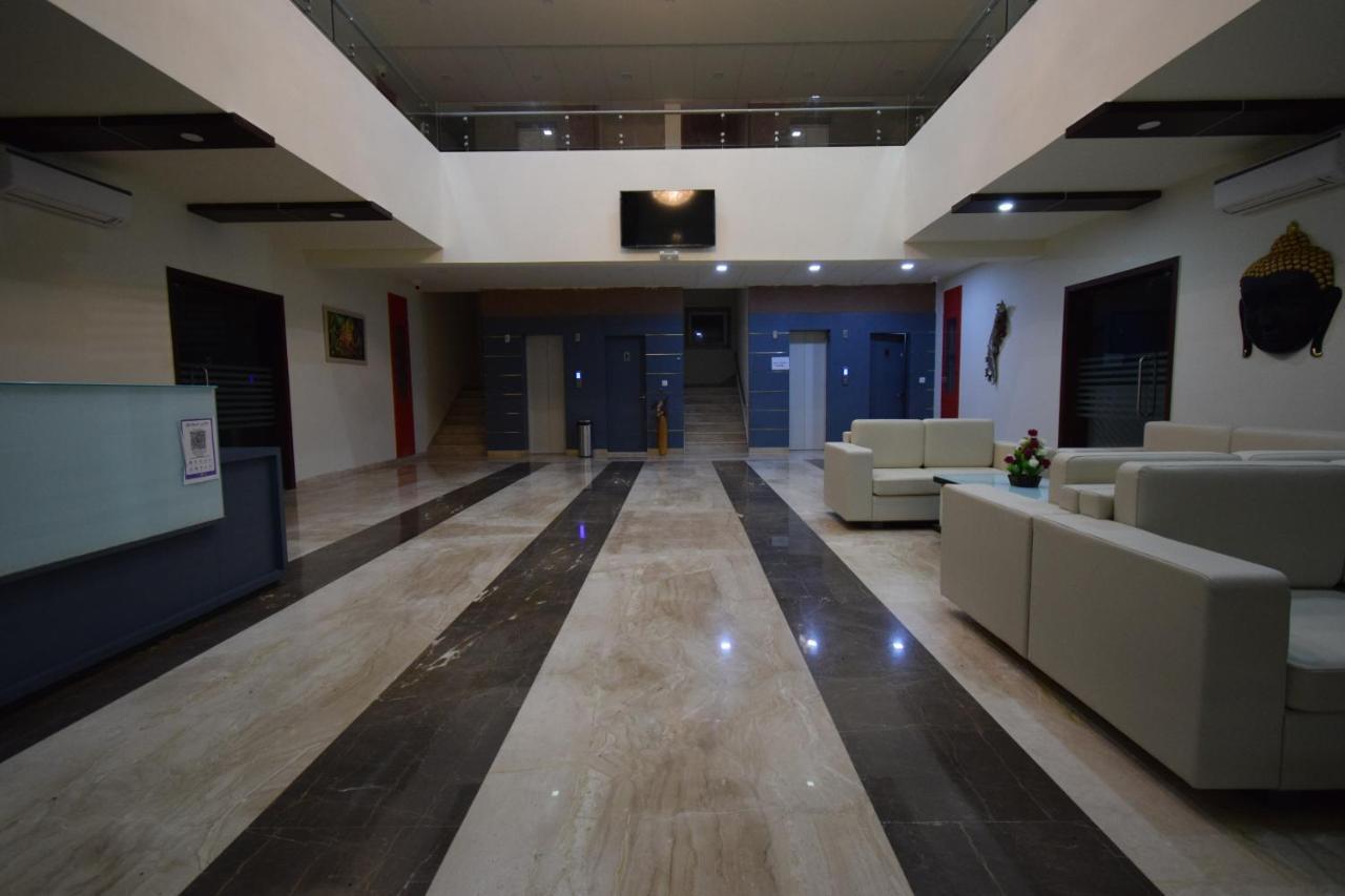 The Sky Imperial- Hotel Gopal Darshan Nāthdwāra Екстериор снимка